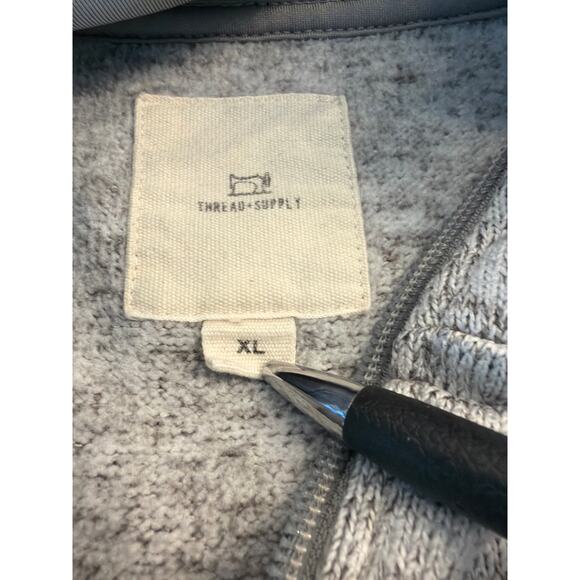 Thread + Supply  heathered gray 1/4 zip mockneck pullover kangaroo pocket XL - Picture 4 of 11